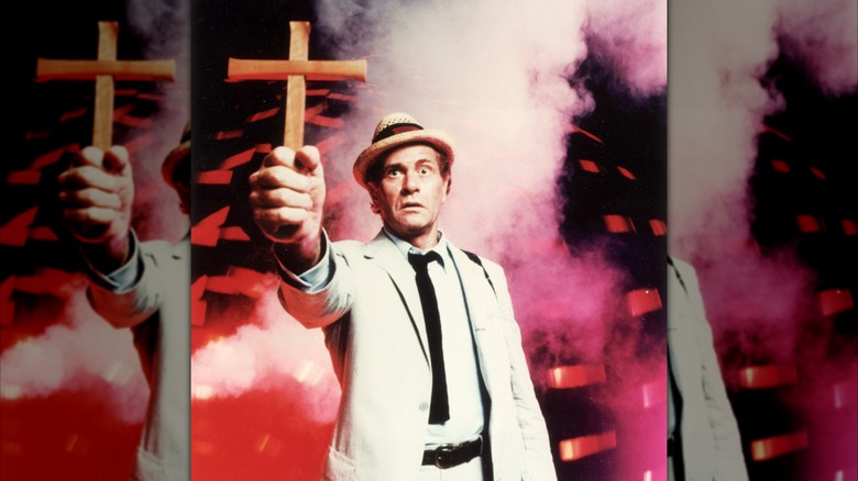 Darren McGavin in a still of "Kolchak: The Night Stalker" in 1974