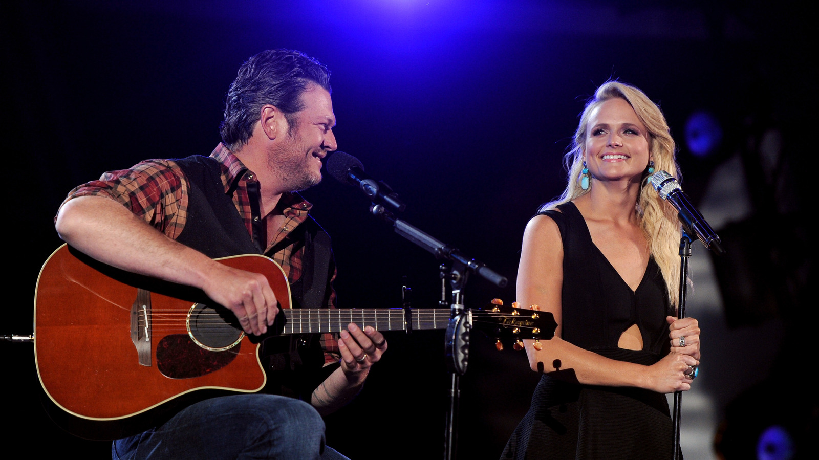 <a href="https://www.thelist.com/1726137/signs-miranda-lambert-hasnt-fully-moved-on-blake-shelton-divorce/" target="_blank">Signs Miranda Lambert Hasn’t Fully Moved On From Her Blake Shelton Divorce</a>