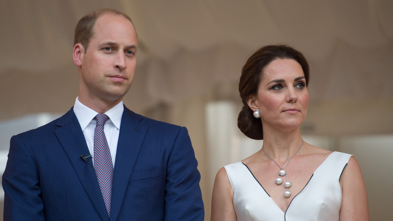 William and Catherine at garden party 