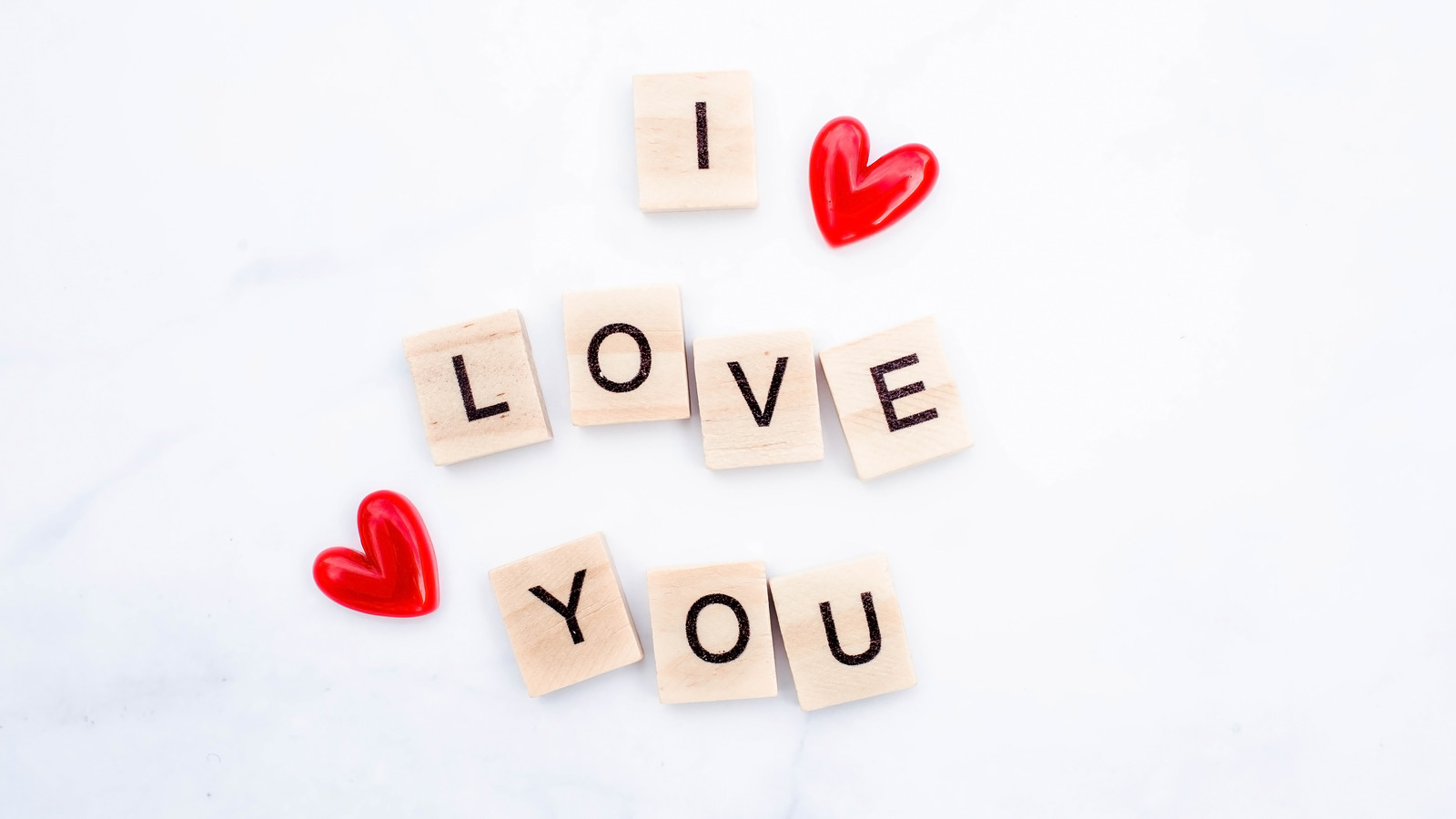 Might be in love you signs 9 signs