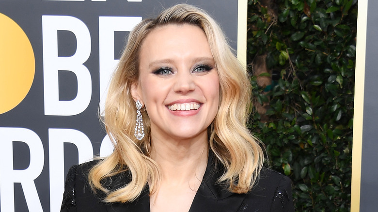 Kate McKinnon smiling