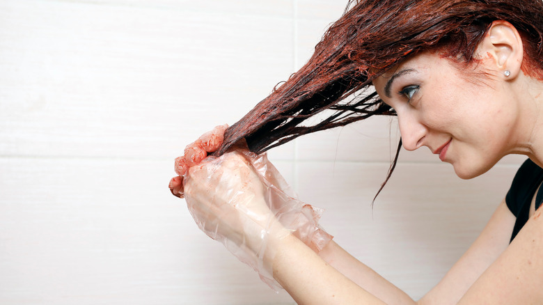 red hair dye