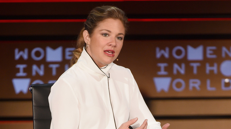 Sophie Trudeau speaking to an audience