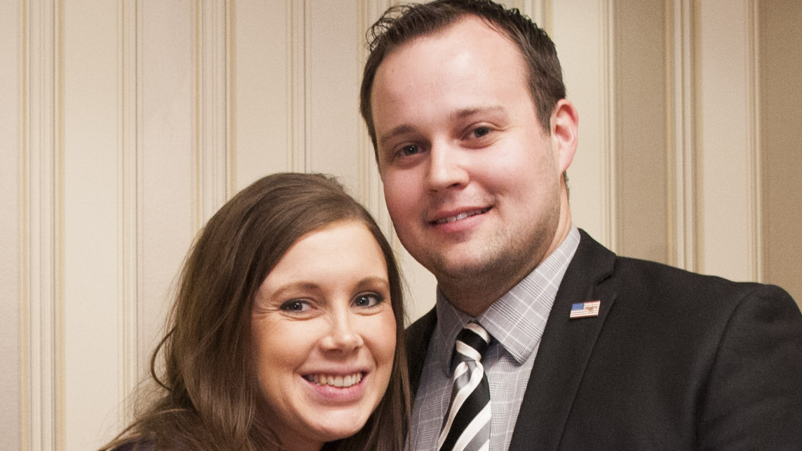Source Claims Anna Duggar Is Questioning The Future Of Her Marriage To Josh