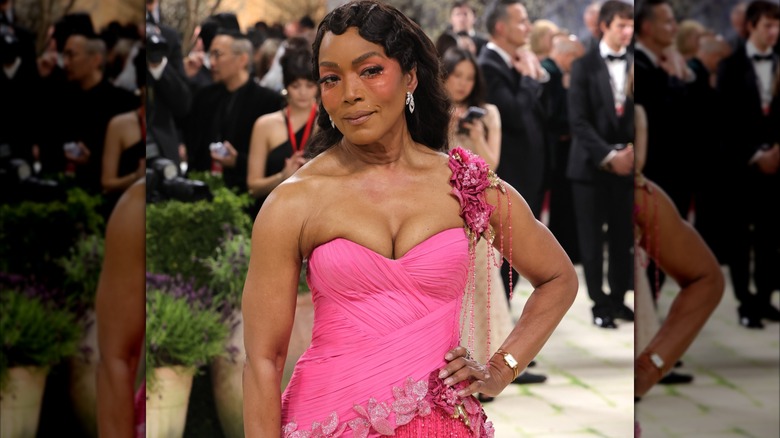 Angela Bassett posing with hand on hip at the 2026 Met Gala