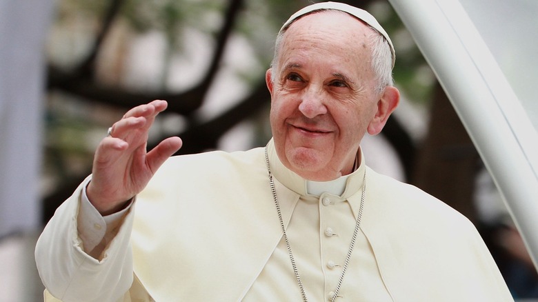 Pope Francis waves to the crowd at the Manila Cathedral in the Philippines (2015)