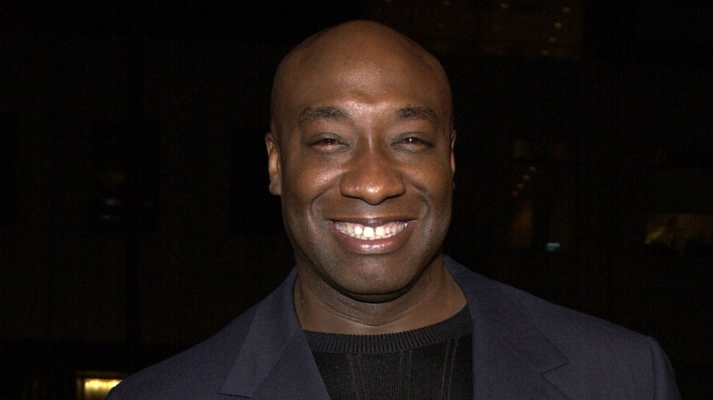 Michael Clarke Duncan smiling on the red carpet