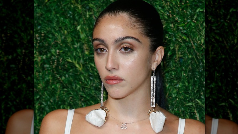 Lourdes Leon posing at an FDA/Vogue event