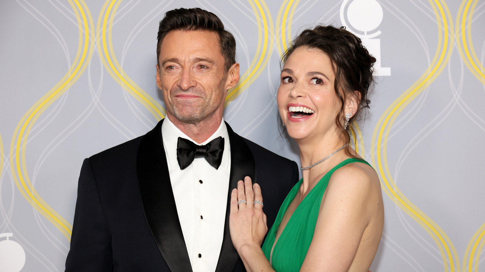 <a href="https://www.thelist.com/1726048/hugh-jackman-sutton-foster-strange-things-about-romance/" target="_blank">Strange Things About Hugh Jackman’s Romance With Sutton Foster</a>