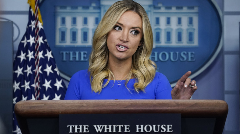 Kayleigh McEnany doing a press briefing