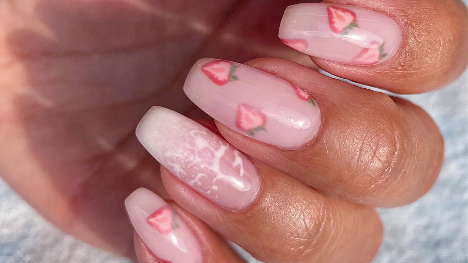 2. 10 Gorgeous Milk Bath Nail Art Ideas - wide 5