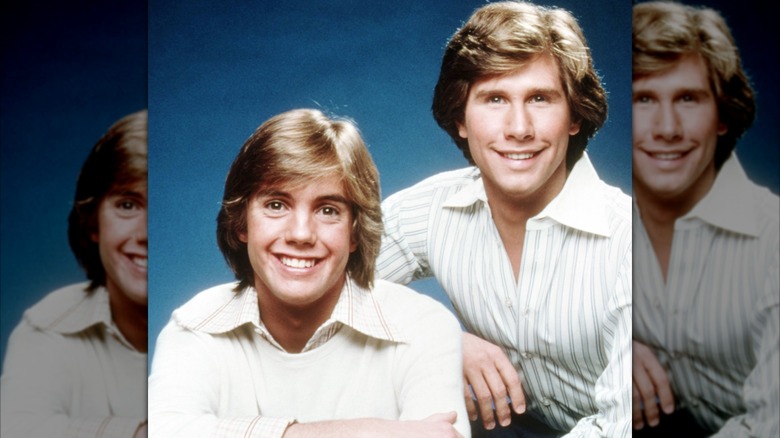 Shaun Cassidy and Parker Stevenson smiling in a "Hardy Boys" portrait in 1985