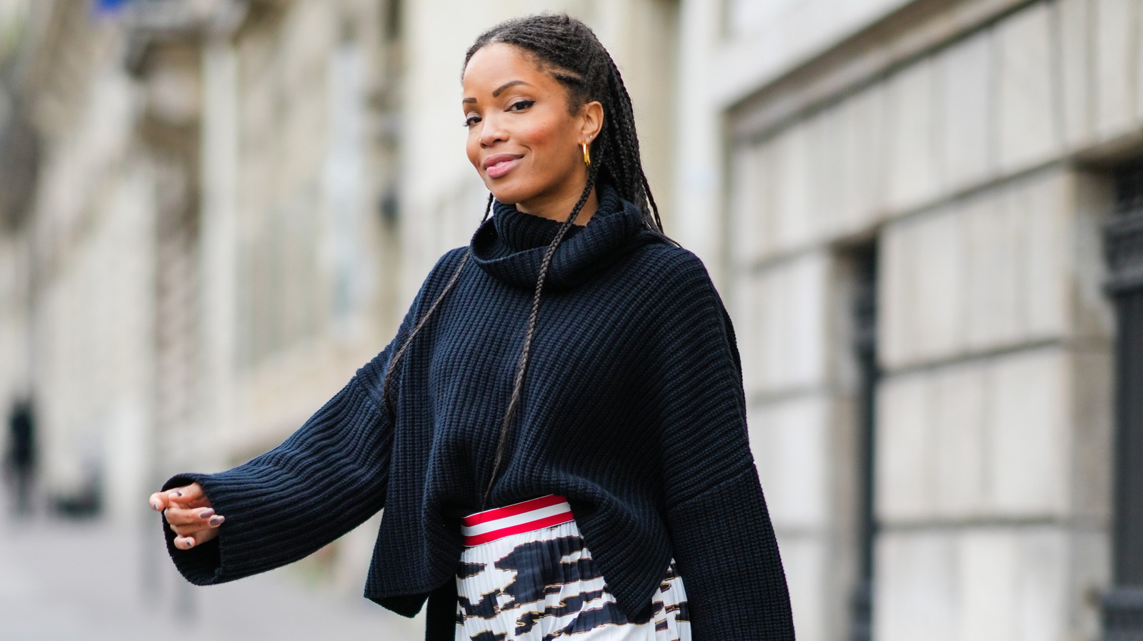 WINTER OUTFIT UNIFORM: WOOL SWEATER & LEATHER LEGGINGS