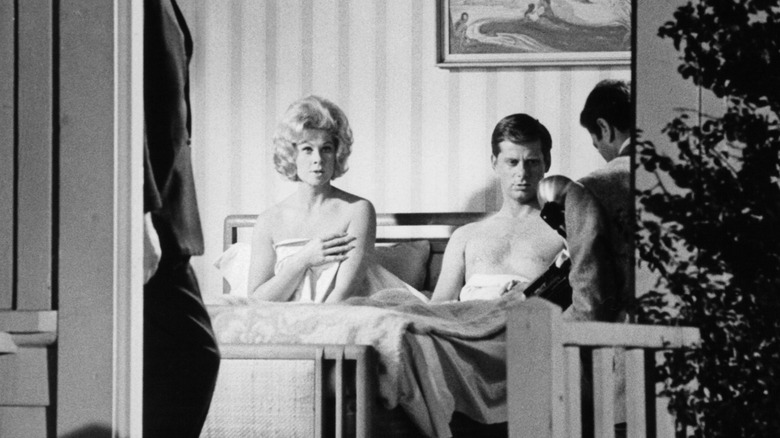 Sue Ane Langdon and Robert Morse in bed in "A Guide for the Married Man."