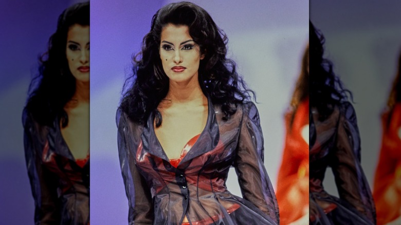 Yasmeen Ghauri walking the runway