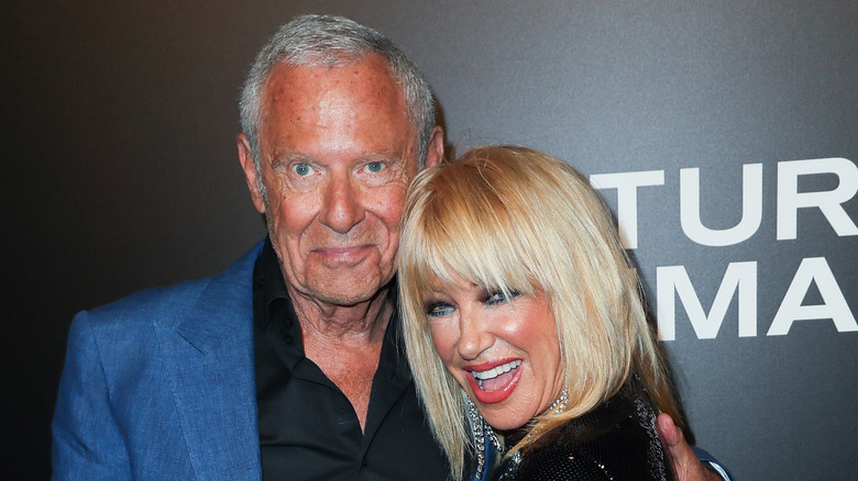 Alan Hamel and Suzanne Somers smiling