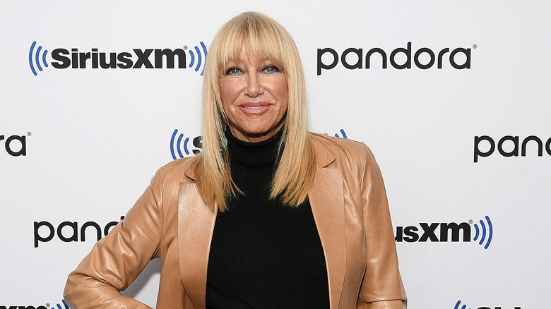 Suzanne Somers posing