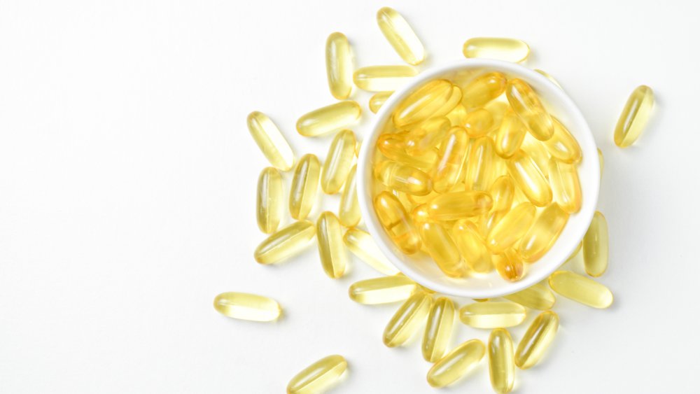 Fish oil capsules