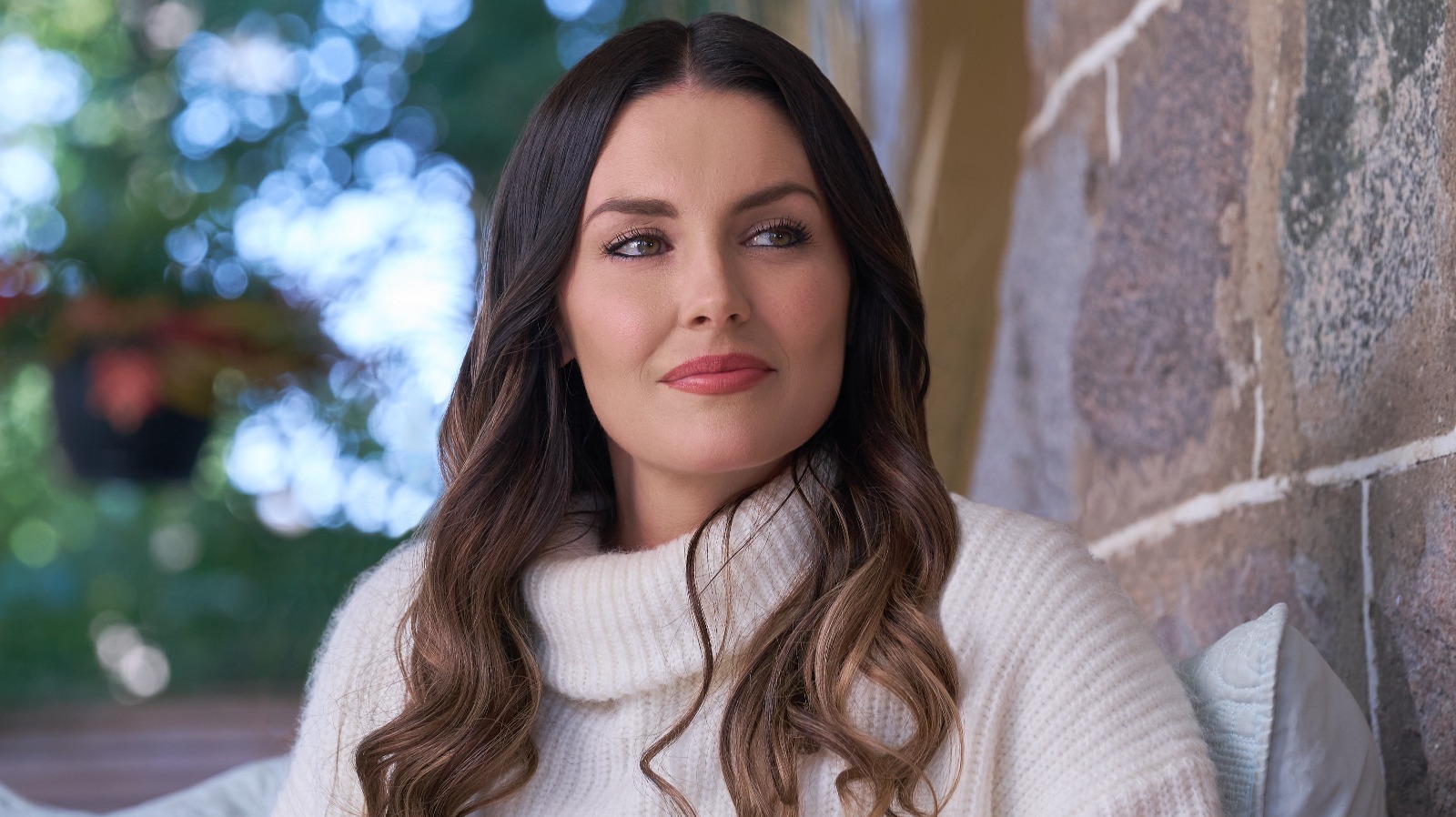 Taylor Cole Explains What Made Her Want To A Hallmark Star