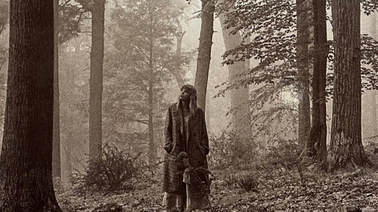 The cover of Taylor Swift's Folklore Songbook
