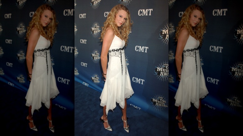 Taylor Swift smiling