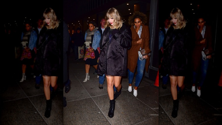 Taylor Swift walking