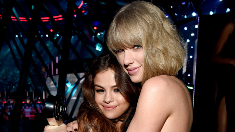 Taylor Swift and Selena Gomez hugging