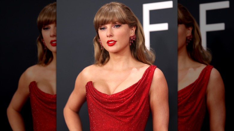 Taykor Swift looking thoughtful