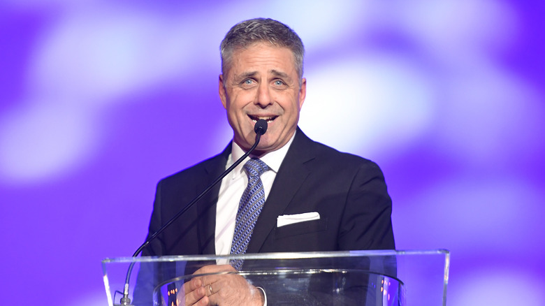 Mark L. Walberg speaks at ballet gala