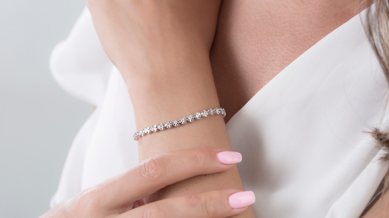 Tennis Bracelets Are Trending Again In 2023 (With A Major Upgrade)