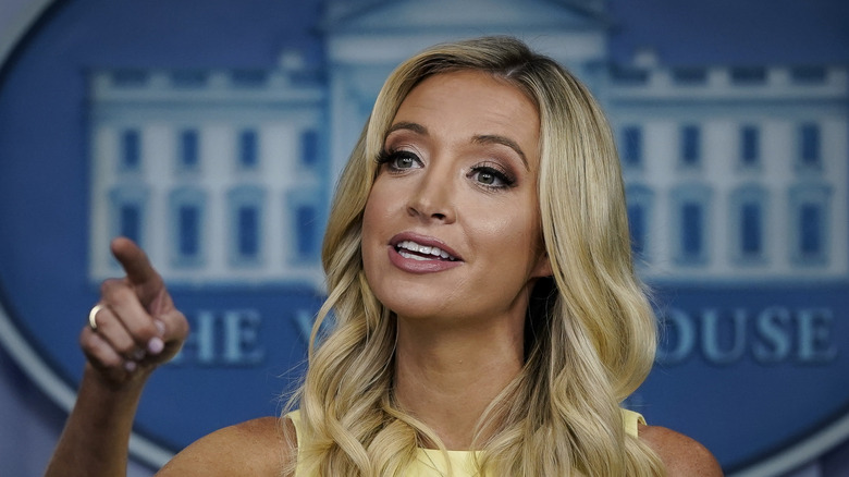Kayleigh McEnany giving White House press briefing in 2020