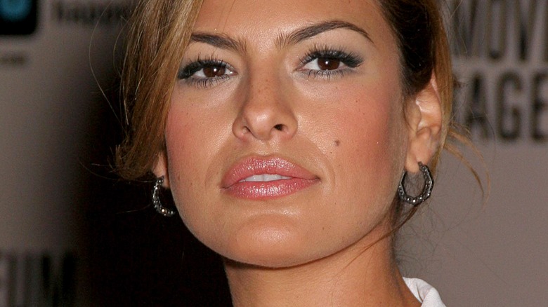 Eva Mendes looking radiant