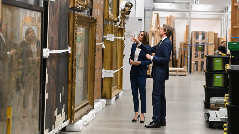 Kate Middleton in a blue suit at the V&A East Storehouse in 2015