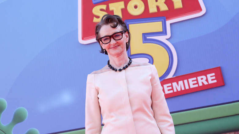 Joan Cusack smiling