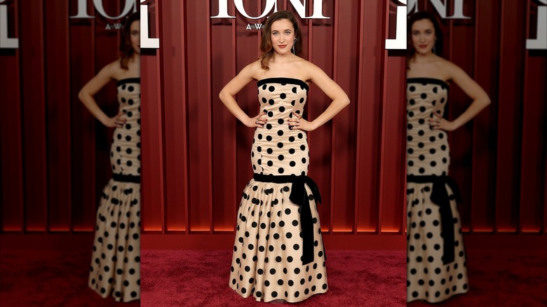 Gracie Lawrence posing on the 2025 Tony Awards red carpet