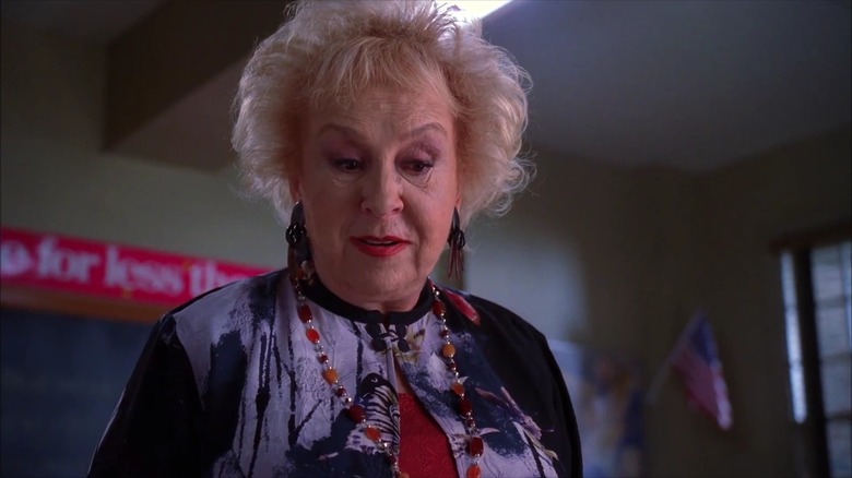 Doris Roberts as Ms. Rinsky looming over Brick's desk on "The Middle"