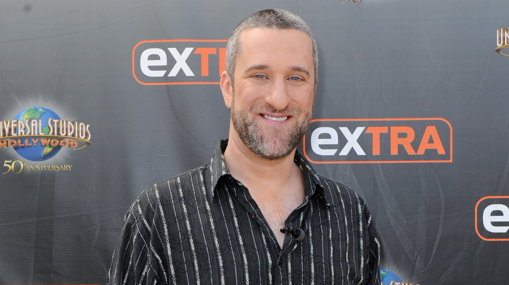 Dustin Diamond posing on red carpet