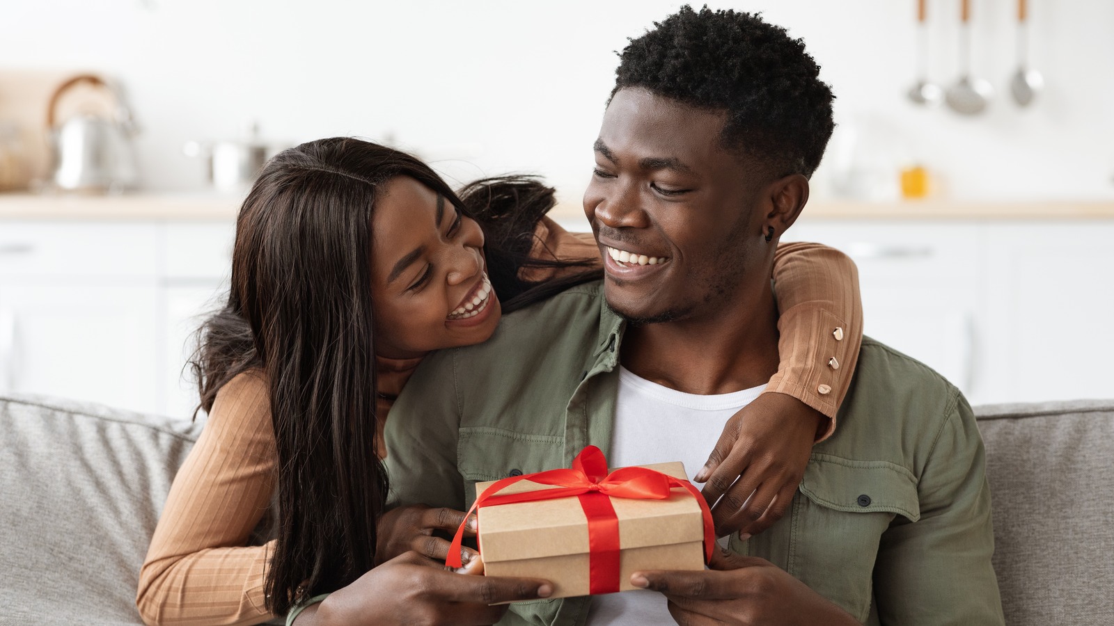 The Best 2022 Holiday Gifts For All The Men In Your Life