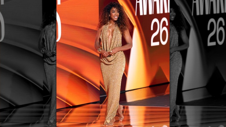 Kelly Rowland stepping onto stage at the 2026 BET Awards