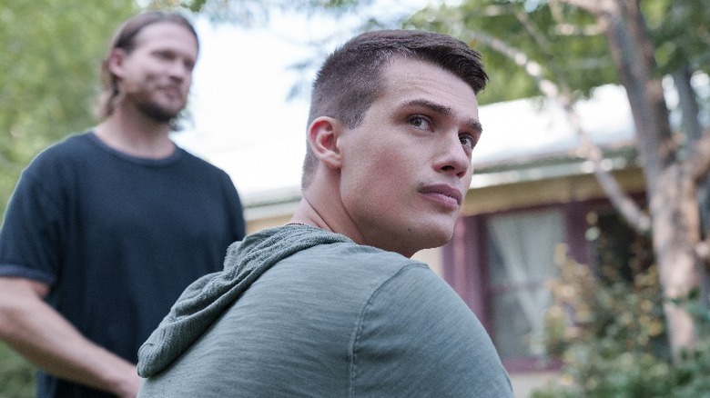 Scott Deckert as Jacob Jr. and Nicholas Galitzine as Luke in Purple Hearts