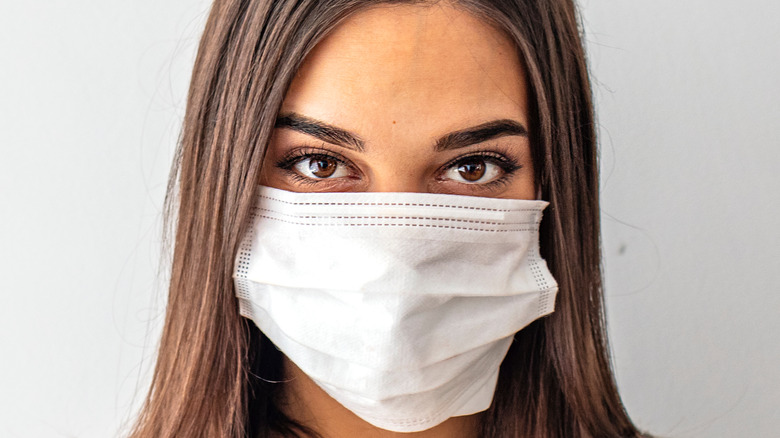 Woman wearing face mask