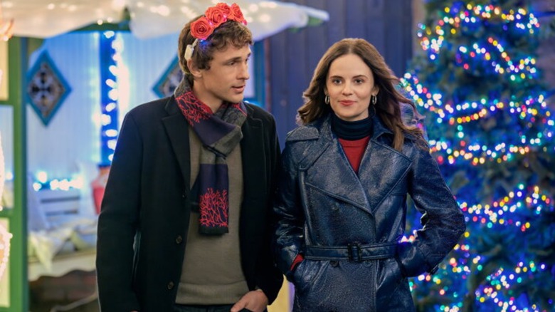 William Moseley and Sarah Ramos in Christmas in Notting Hill