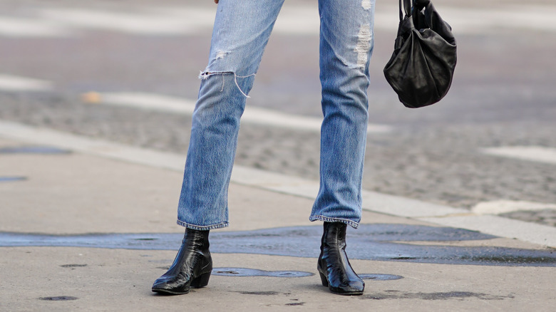 Woman wearing Chelsea boots