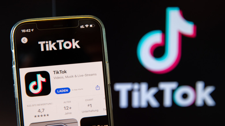 TikTok logo