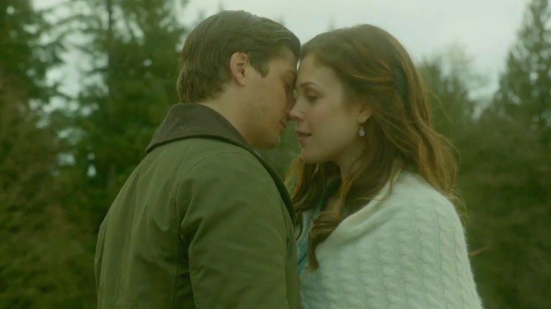 Erin Krakow and Daniel Lissing about to kiss