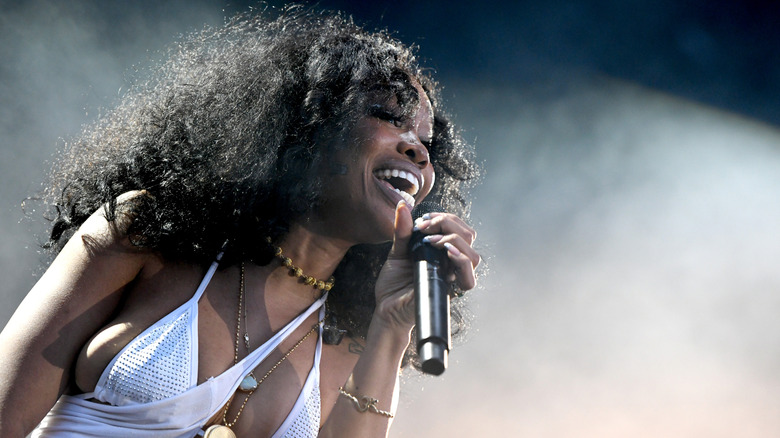 Sza singer