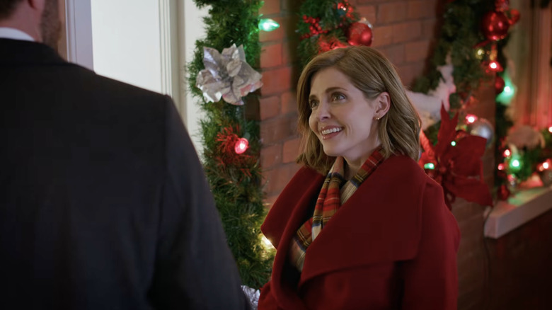 Jen Lilley acting in Love Under the Mistletoe.