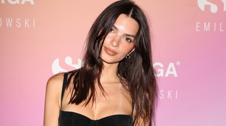 Emily Ratajkowski posing 