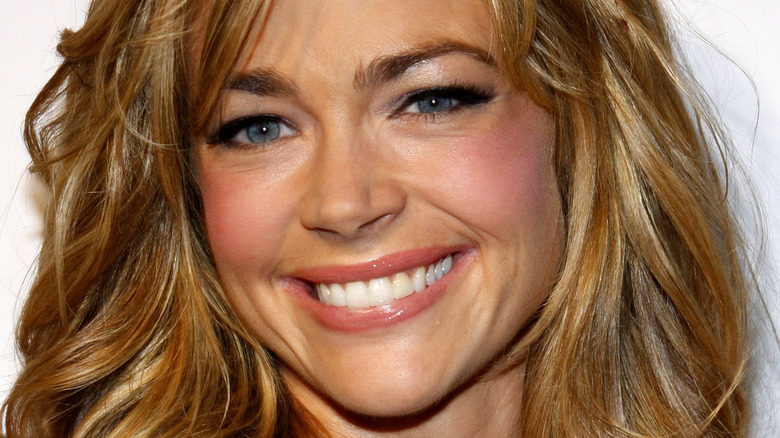 Denise Richards smiling