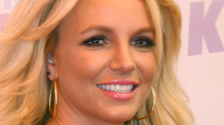 Britney Spears smiling on the Red Carpet